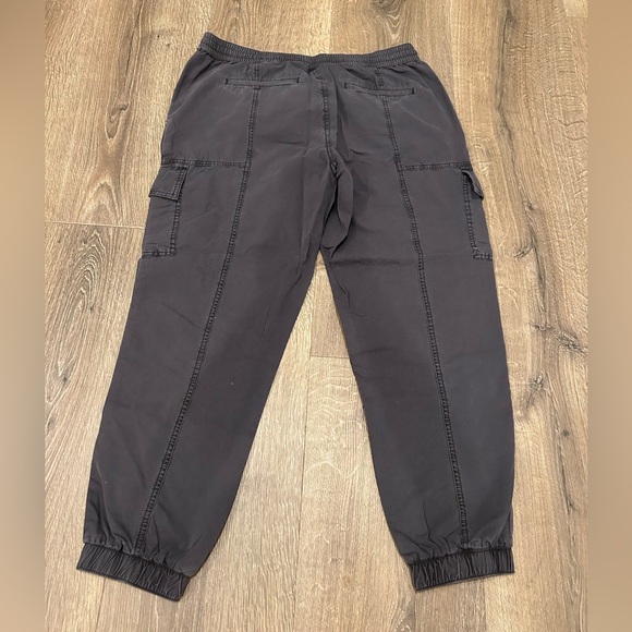Abercrombie & Fitch Utility Jogger Size Large - Picture 8 of 8